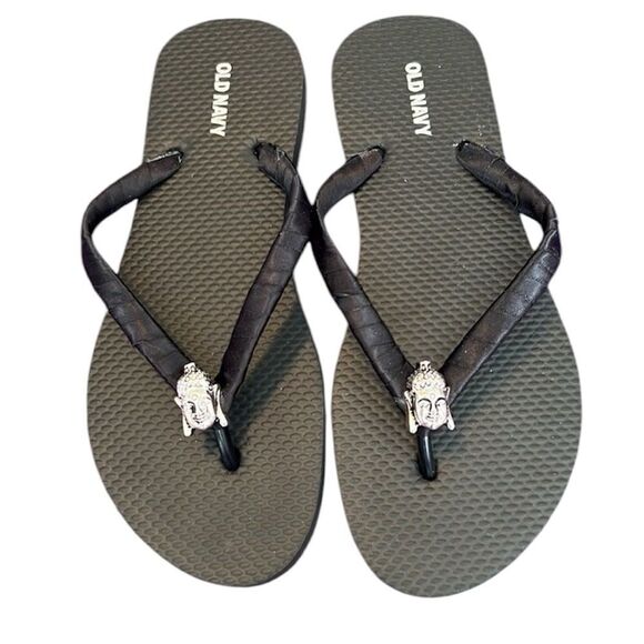 NWOT old navy size 5.5 customized black flip flops black ribbon Buddha charm - Picture 1 of 9